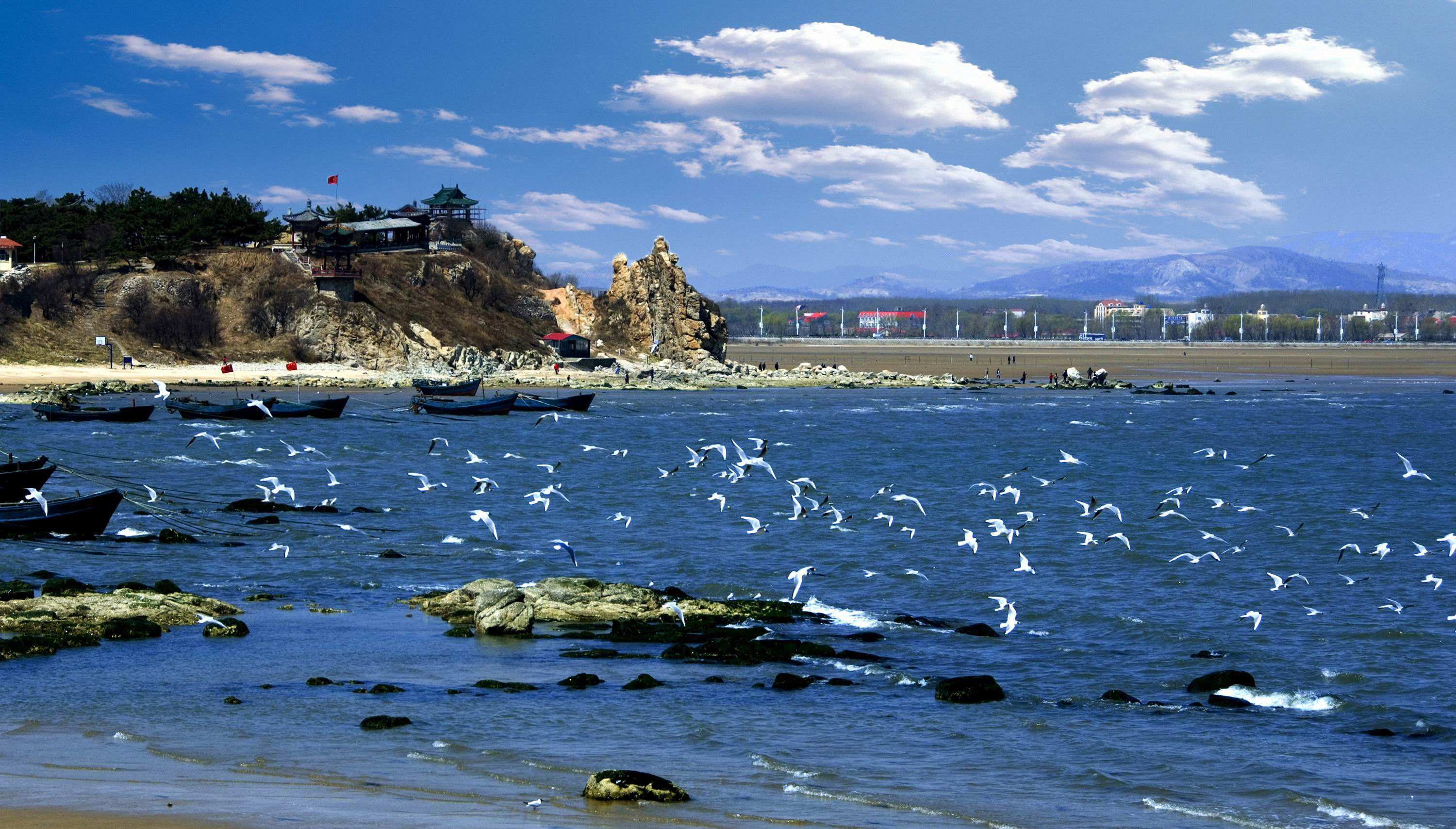 北戴河圖片，美麗的海濱風光與獨特的自然景觀，北戴河美景，海濱風光與獨特自然景觀的圖片展示